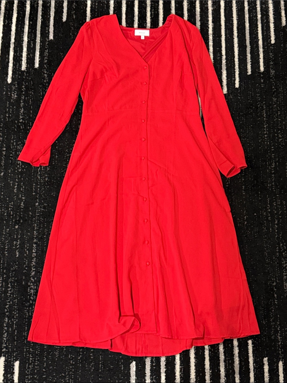 RIHOAS Red Long Sleeve Button-Front Midi Dress